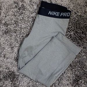 Nike Dry Fit Capri
